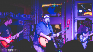 WEB Frozen Harbor 2015-4606