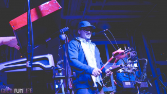 WEB Frozen Harbor 2015-9760410