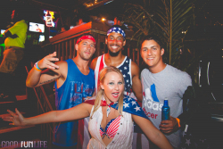 Mackys Red White Blue-7808